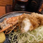 とんかつ稲 - ぷりんとした美味しい大海老（2025年3月28日撮影）