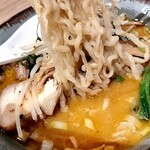 自家製麺250 - 麺リフト