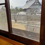 飛騨古川　料亭旅館　八ツ三館 - 部屋から外を