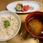 飛騨古川　料亭旅館　八ツ三館 - 筍ご飯