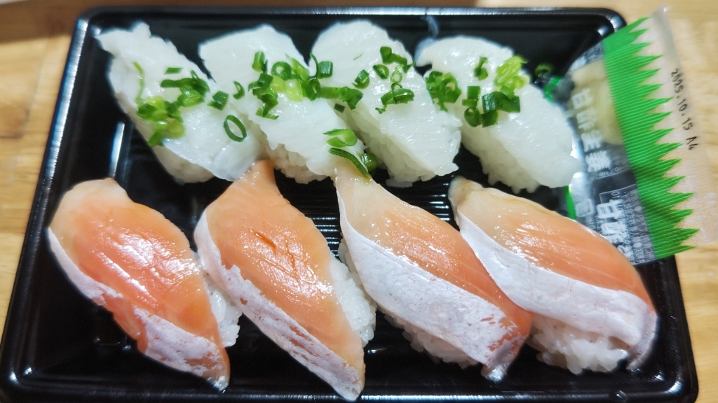 ナシ小僧様 こんにちは！ 小僧寿し幸田店です🍣 小僧寿しでは、握り、手巻き