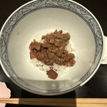 京 静華 - ルーロー飯