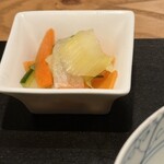 京 静華 - 野菜の酢漬け