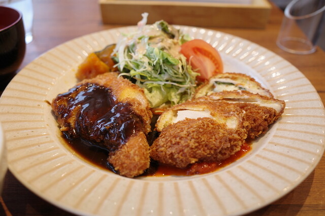 Hamburger steak to Yoshoku no Mise Kurukuru