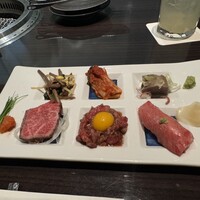 焼肉 青山外苑 - 