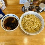 静岡　大勝軒 - 特製つけ麺　930円
            大盛り　170円