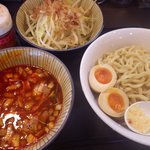 野菜が美味しい鶏豚ラーメン まる重 - 辛みつけ麺：７８０円（ハバネロ唐辛子付き）