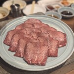 炭火焼肉ホルモンさわいし - 