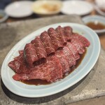 炭火焼肉ホルモンさわいし - 