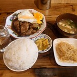健ちゃん食堂 - ポークジンジャー定食@900円
