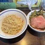 麺や 青雲志 - まぜ後！　マスタードの匂いが最高。