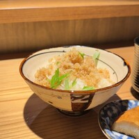 和味 志元 - 