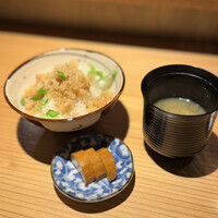 和味 志元 - 