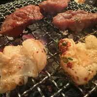 炭火焼肉ホルモン うしごろ 中目黒店 - 