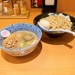 六厘舎 東京駅東京ラーメンストリート - 