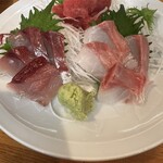 萩 - 刺身3点