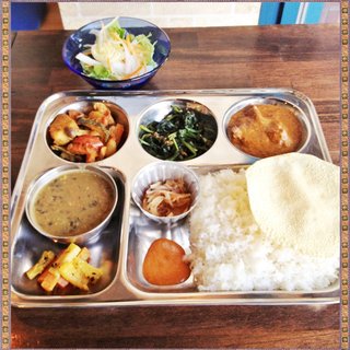 ディナーダルバート イーマサラ Curry Spicy Food E Masala 中央林間 インドカレー 食べログ