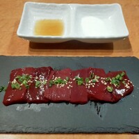 ホルモン焼肉 富や 栄店 - 