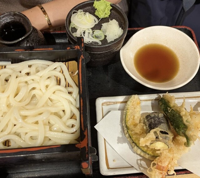 Hon Miraku Keio Gurume Paku Ten