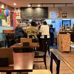 おきなわばる がちまや～ - 店内