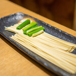 神戸牛 しゃぶしゃぶ おもき 離れ - 食事 中華細麺