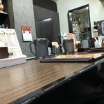 本格カレーネパール餃子 ヒマラヤの風 - 内観①