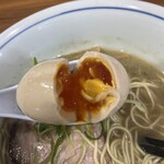 中華そば 西川 - 絶妙な味玉