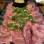 焼肉食べ放題 王道+ - 