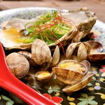 我恵你好 - 殻つきかきとあさり（ネギ油醤油蒸）