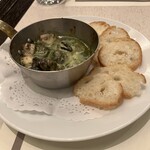 パークサイドダイナー - エスカルゴはぷりぷりです‼︎