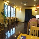 新玉亭 - 店内も綺麗です！