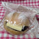 ライフ - 料理写真:あんバターフランス@\203円