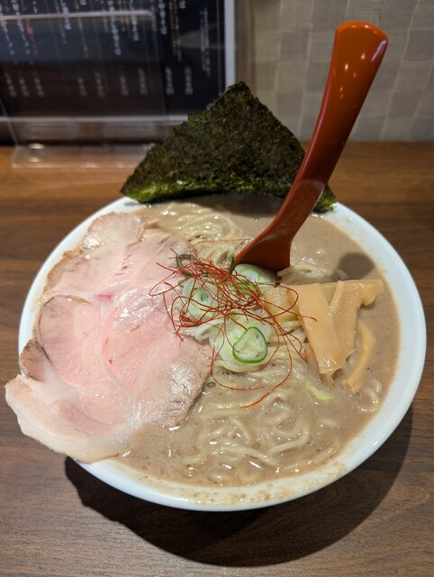 麺屋天幕 青森 &ndash; 朝7時から営業するラーメン店