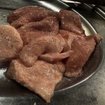 ホルモン青木 - 