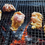 ろばたやき山ろく - 網で焼いていただきます