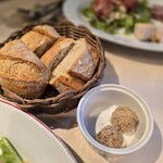 パリのワイン食堂 - 