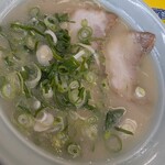味心 - 塩とんこつラーメン　700円　　バリカタ♪
