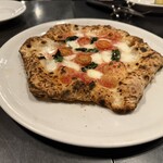 ダ ジェンナーロ - 