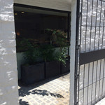 エントランス。