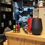 スパイスカレー高丸 - シェフが愛情を込めているところ