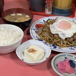 名物 鉄板焼そば専門店 かみ家 - 