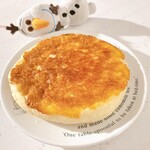 へんこつパン - パリパリチーズ 230円
シンプルなお食事パンでした♬