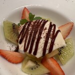 il PePe - パンナコッタのアップ