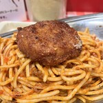 スパゲッティーのパンチョ - ☑️ミートソースメガ『よく焼き』(600g)¥890
　※食券を渡す際に『よく焼き』を申告❗️
　※並400g、大盛り500g、メガ600g迄
　　セレクト可能
☑️銘柄豚のメンチカツ¥240