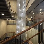 パークサイドダイナー - 流れているようなシャンデリア