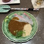 博多小皿鉄板 べっぴんしゃん - 