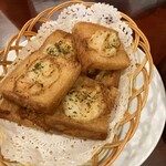 美山飯店 - エビのパン、ちょっと油が