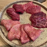 炭火焼肉 肉の匠 ひうち - 