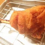 Kushikatsu To Osake Dengana - 骨つきにくっ！