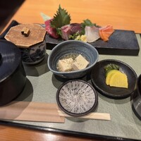 大山鶏と鮮魚 居酒屋 まいか - 